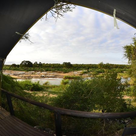 Mtomeni Safari Camp 호텔 팔라보르와 외부 사진
